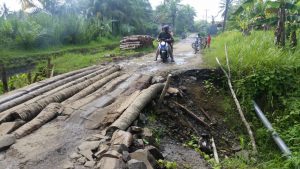 Masyarakat Desa Berharap Bupati Lebak dan BPMD Turun Kedesa desa. Binuangeun Muara Wanasalam.