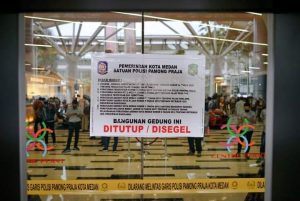 Resmi Pihak Walikota Medan Segel Tutup Mall Center Point.