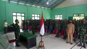 Letkol Inf. Mochammad Denny Nurcahyono, SH memberikan Jam Komandan Pertama kepada seluruh anggota Kodim dan jajarannya bertempat di Makodim 0306/50 Kota.