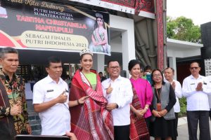 Pemkab Toba Mendukung Tabitha Christabela Napitupulu Menjadi Putri Indonesia 2023