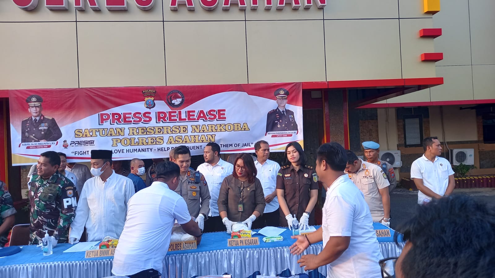 Bravo ! Satresnarkoba Polres Asahan Berhasil Tangkap 4 Pengedar 20 kg sabu Dan 400 ribu Butir Ekstasi