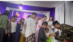 Bertepatan Hari Kartini HUT Ke-37 RAjT Kartika Oman Putriwijaya,SS,SH Santunan Anak Yatim Dan Kaum Dhuafa, “Marhaban Ya Ramadhan”