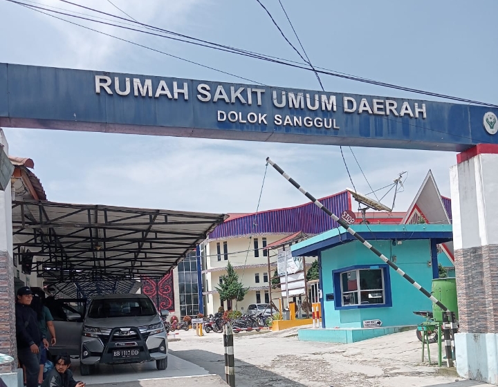 PARKIR ONLINE RSUD DOLOK SANGGUL SAMPAI SAAT INI BELUM BISA DI FUNGSIKAN