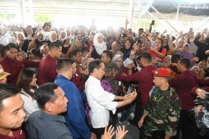 Pj Gubernur Sumut Terus Berupaya Tingkatkan Kualitas UMKM Presiden RI Joko Widodo Puji Produk UKM Sumut Punya Kemasan Bagus.