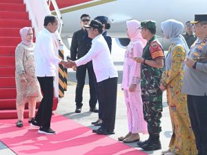 *Pj Gubernur Hassanudin Sambut Kedatangan Kunjungan Kerja Presiden RI Joko Widodo*