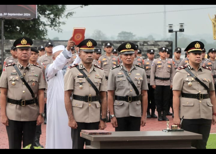 Rotasi Jabatan, Kapolres Kukar Pimpin Sertijab Kapolsek Sanga-Sanga dan Kapolsek Taban