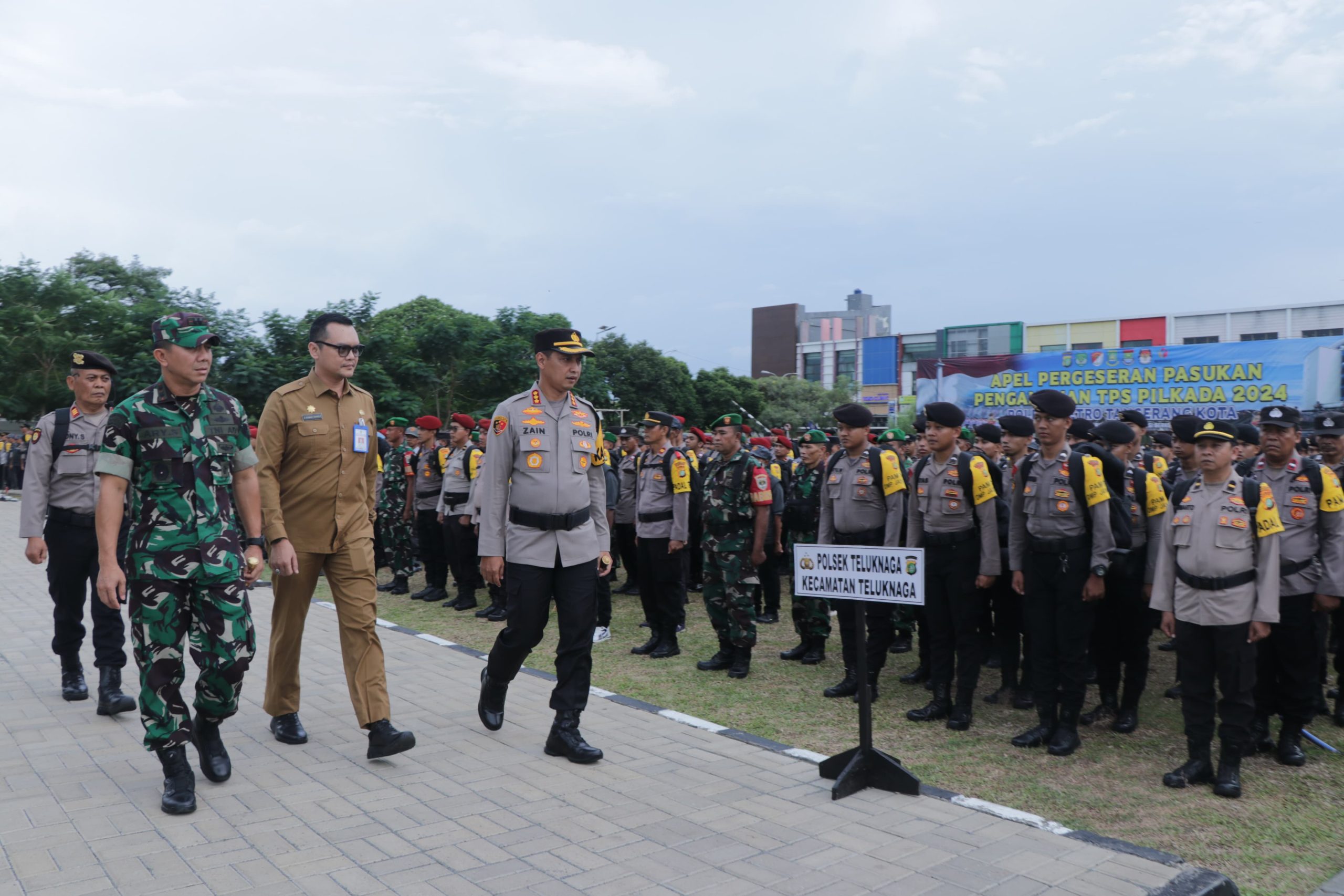 Apel Pergeseran Pasukan Pengamanan TPS  Pilkada Serentak 2024 di Polres Metro Tangerang Kota