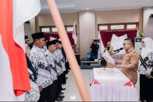 PGRI Banggai Masa Bakti XXIII Resmi Dilantik Amiruddin Tamoreka